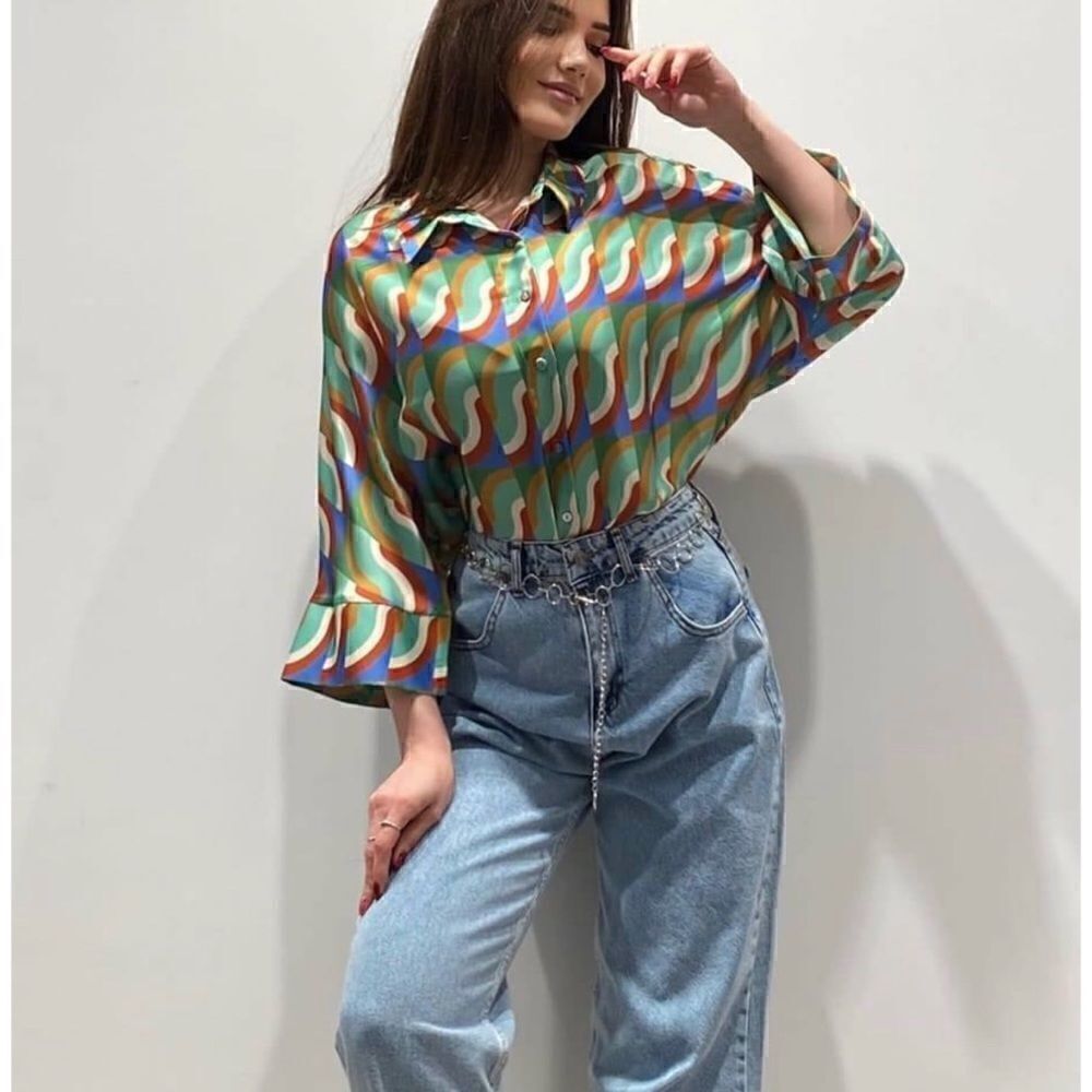 NWOT Zara Blogger’s Favorite Satin Effect Geometric Print Oversized Shirt, Small - Picture 12 of 16